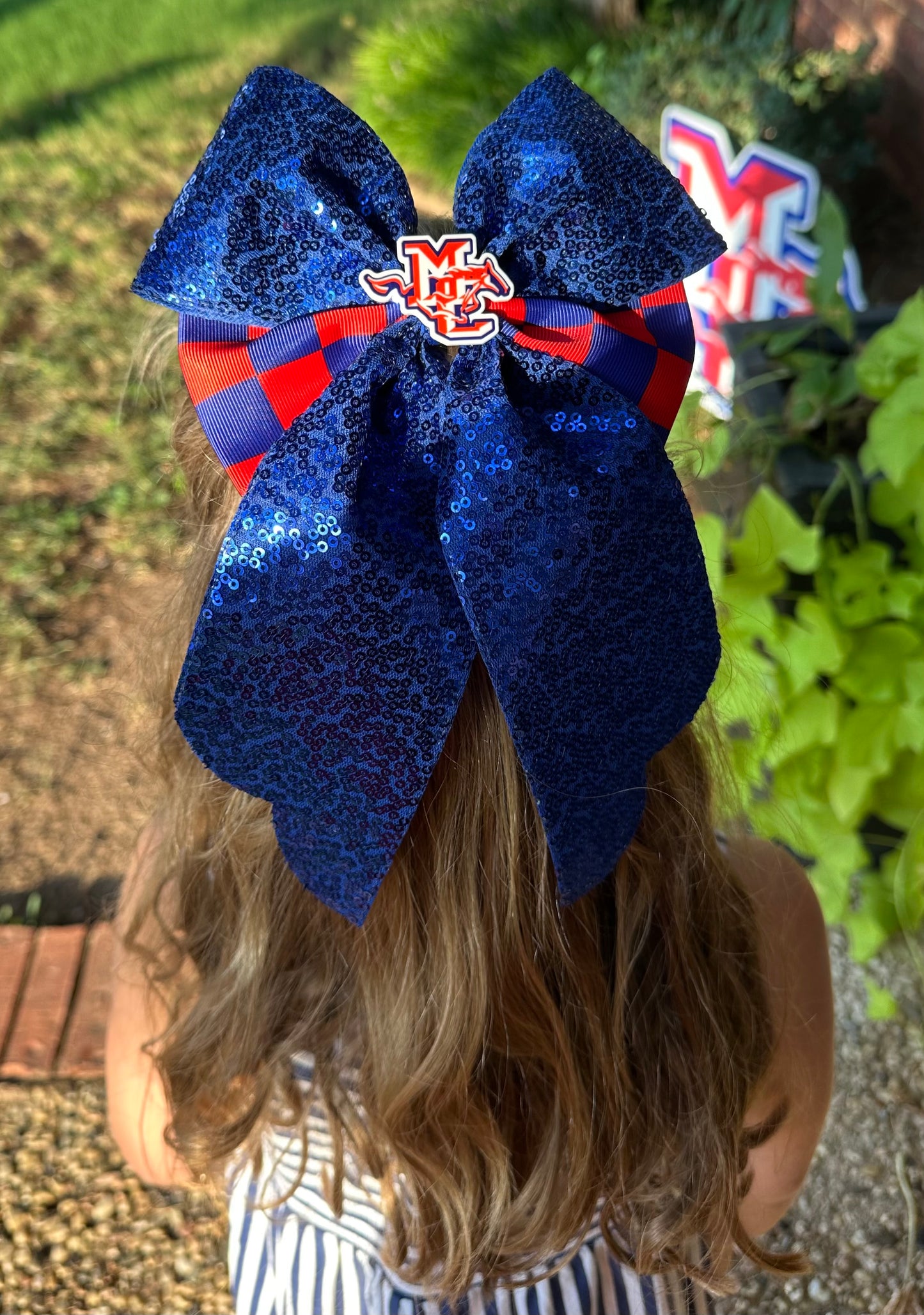 MCS sequin bow